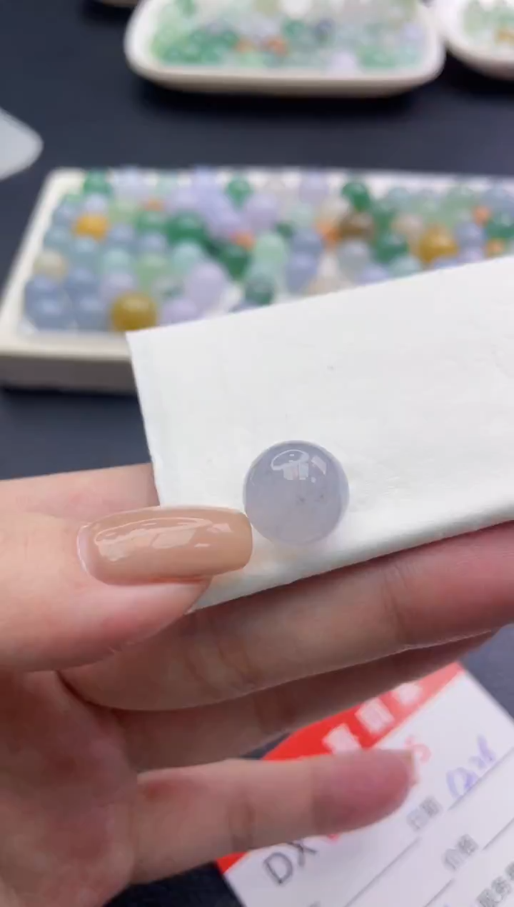 未镶嵌定制翡翠君*0445