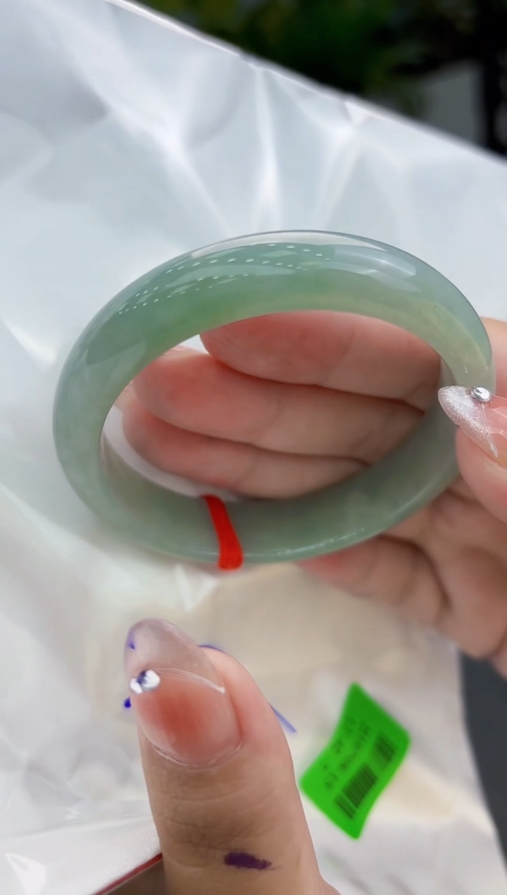 【闪购商品】翡翠手镯未镶嵌翡翠手镯