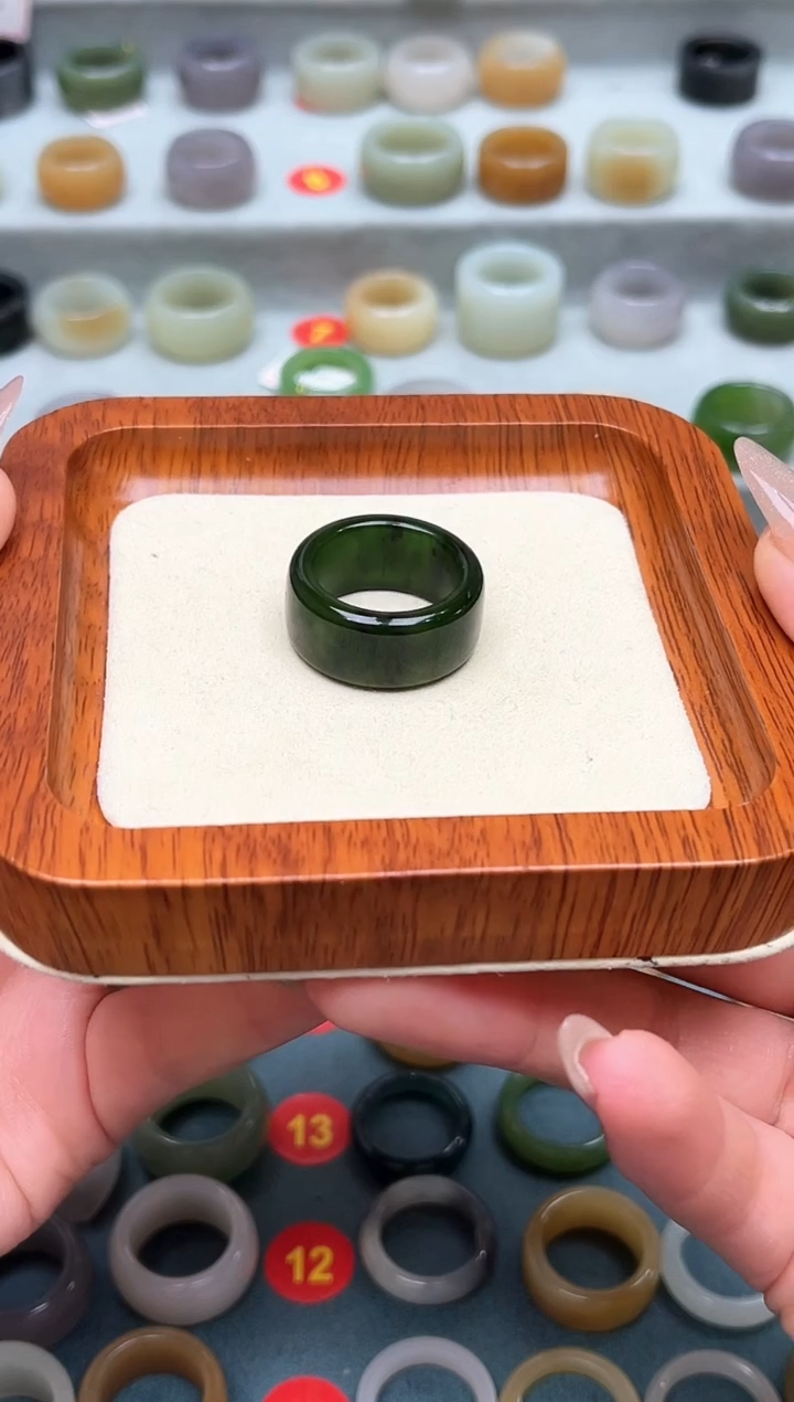 【闪购商品】和田玉戒指未镶嵌18号