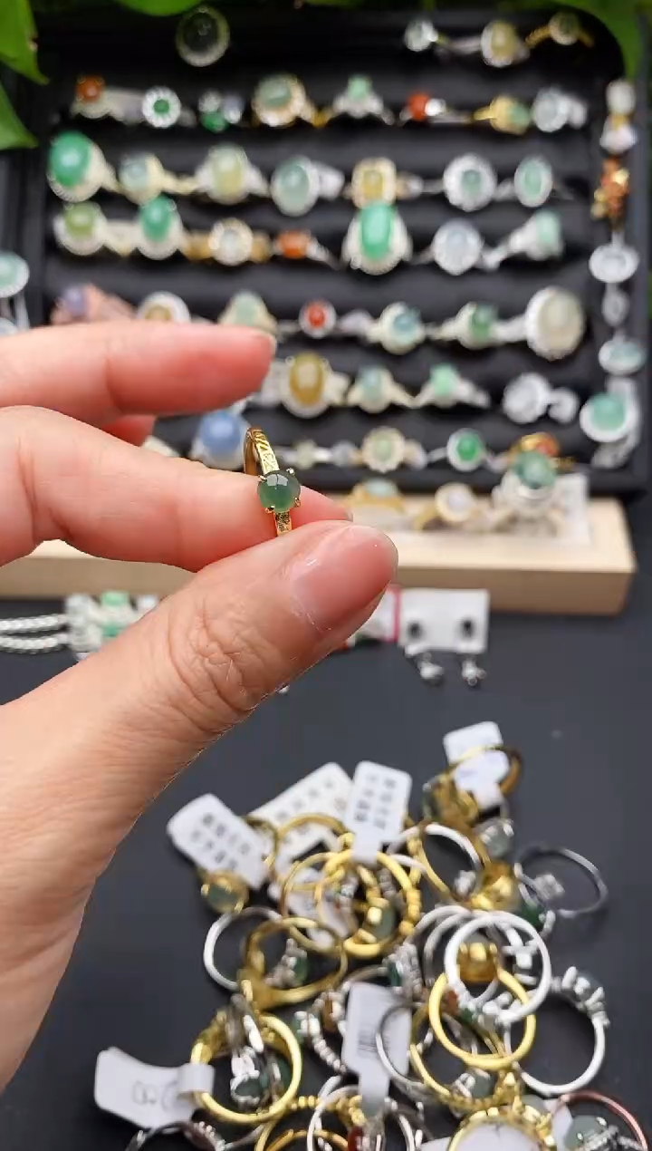 【闪购商品】翡翠戒指银S925镶嵌缅甸翡翠A货333  1-