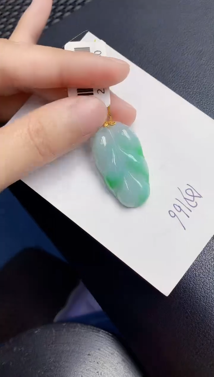 【闪购商品】翡翠颈饰18K金镶嵌000000000