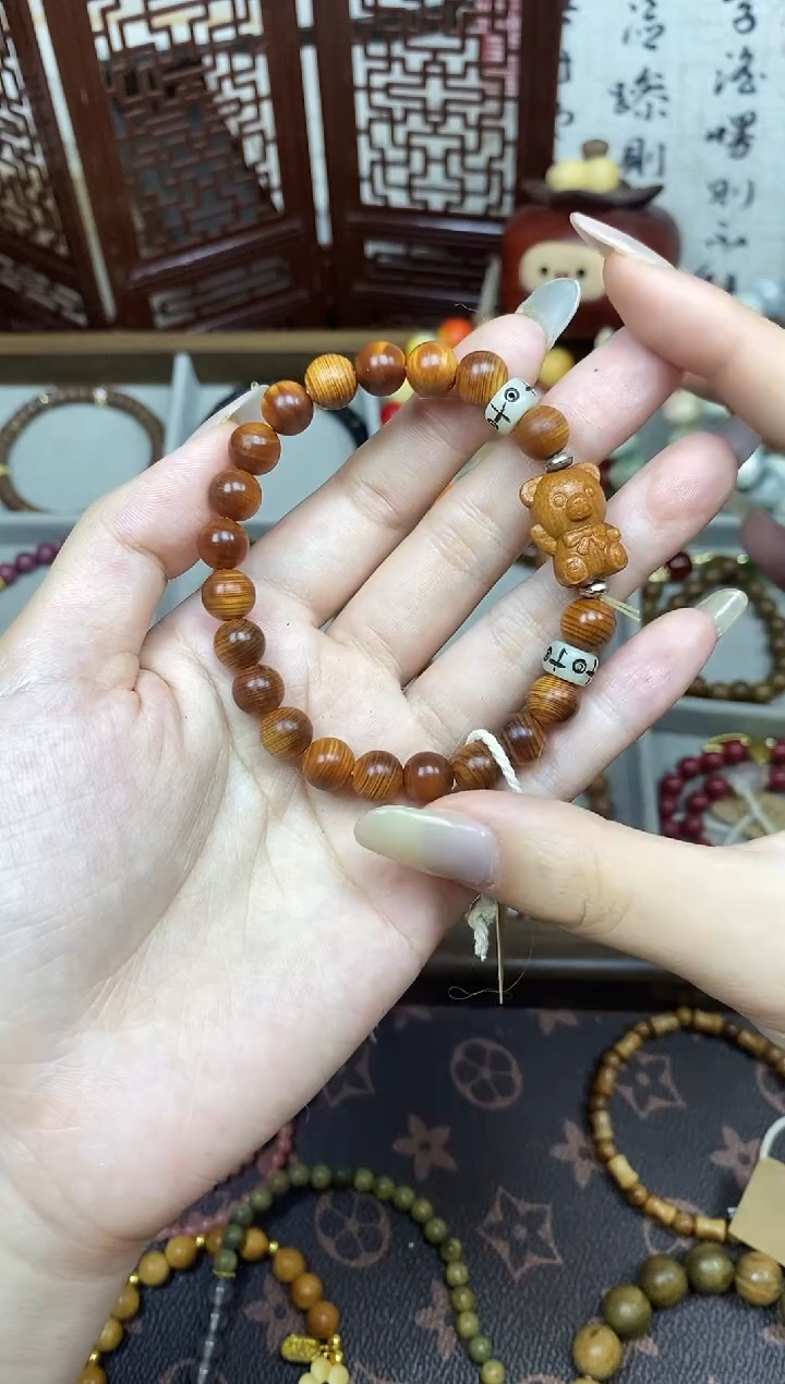 菩提根/象牙果手串单圈小熊
