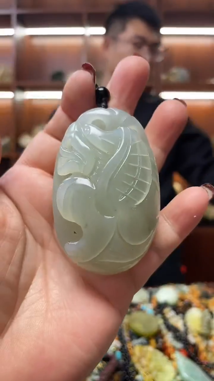 未镶嵌蛇纹石玉手把     