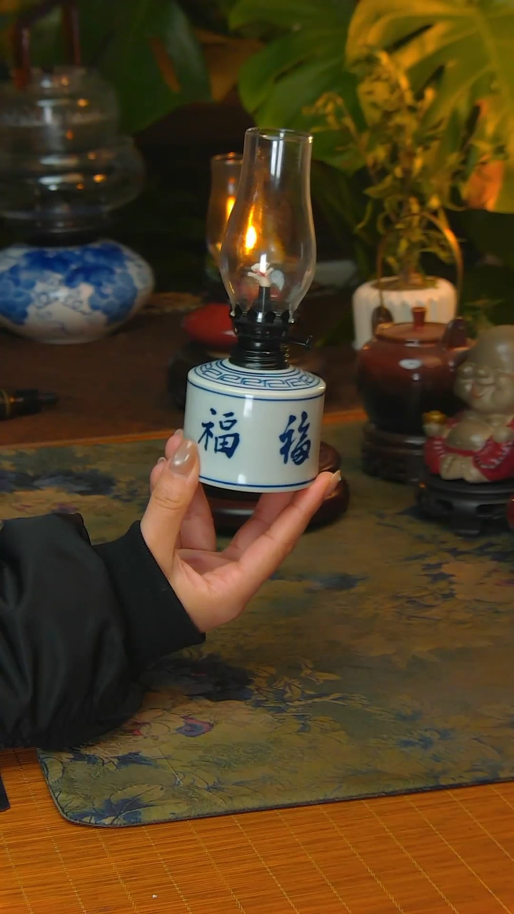 【闪购商品】景德镇陶瓷手工灯摆件