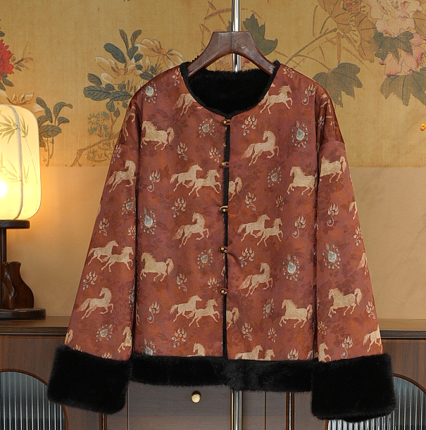 骏马图 新国风刻花双面穿加厚外套女 70028