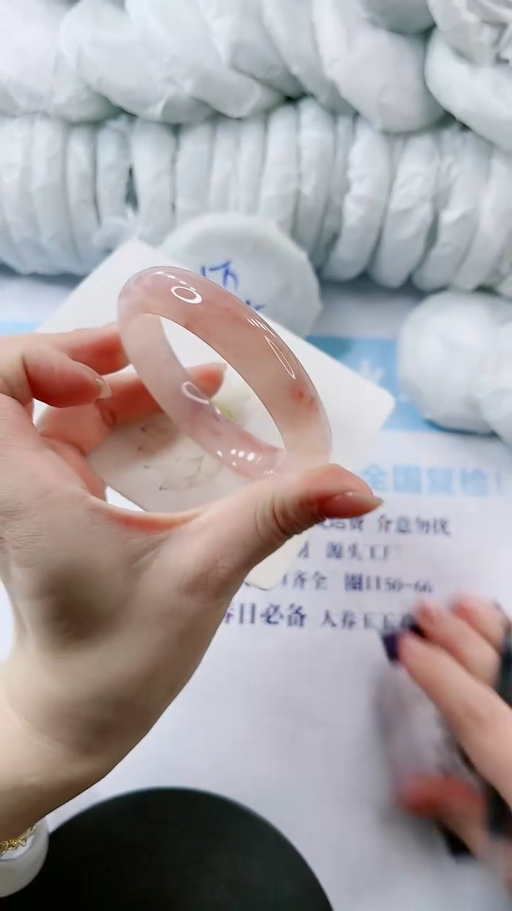 【闪购商品】石英质玉手镯未镶嵌多样性发货L302