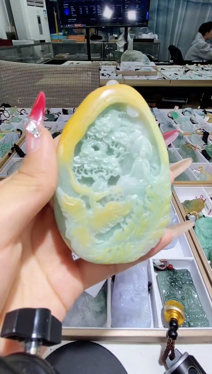 【闪购商品】翡翠颈饰未镶嵌天然缅甸翡翠A货未镶嵌