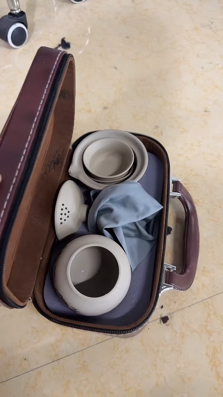 赢***中茶具...........