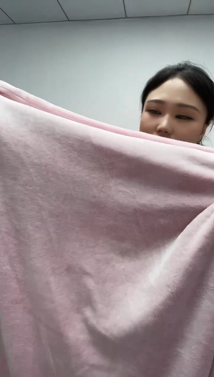 法兰绒1.8x2材质面料尺寸以主播介绍为准