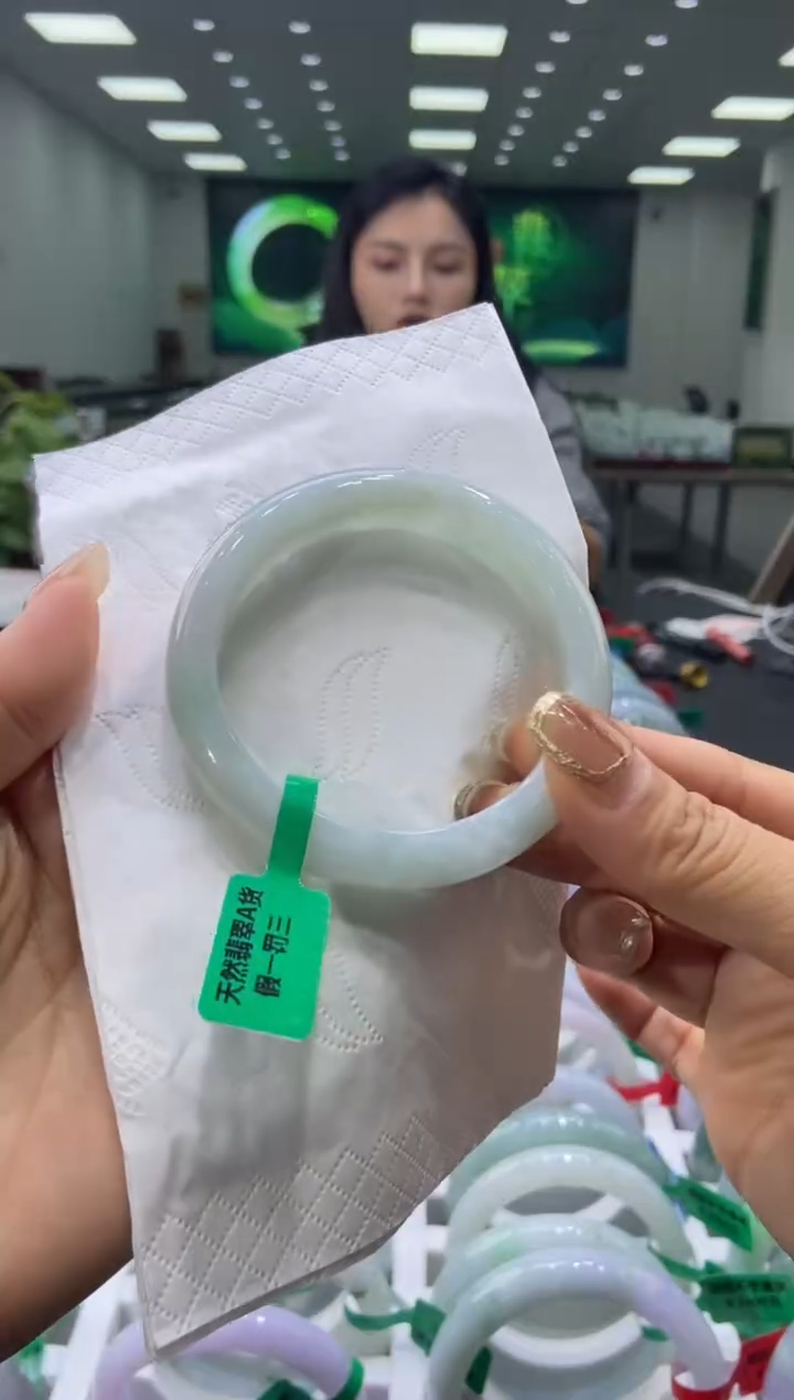 未镶嵌手镯翡翠00006791