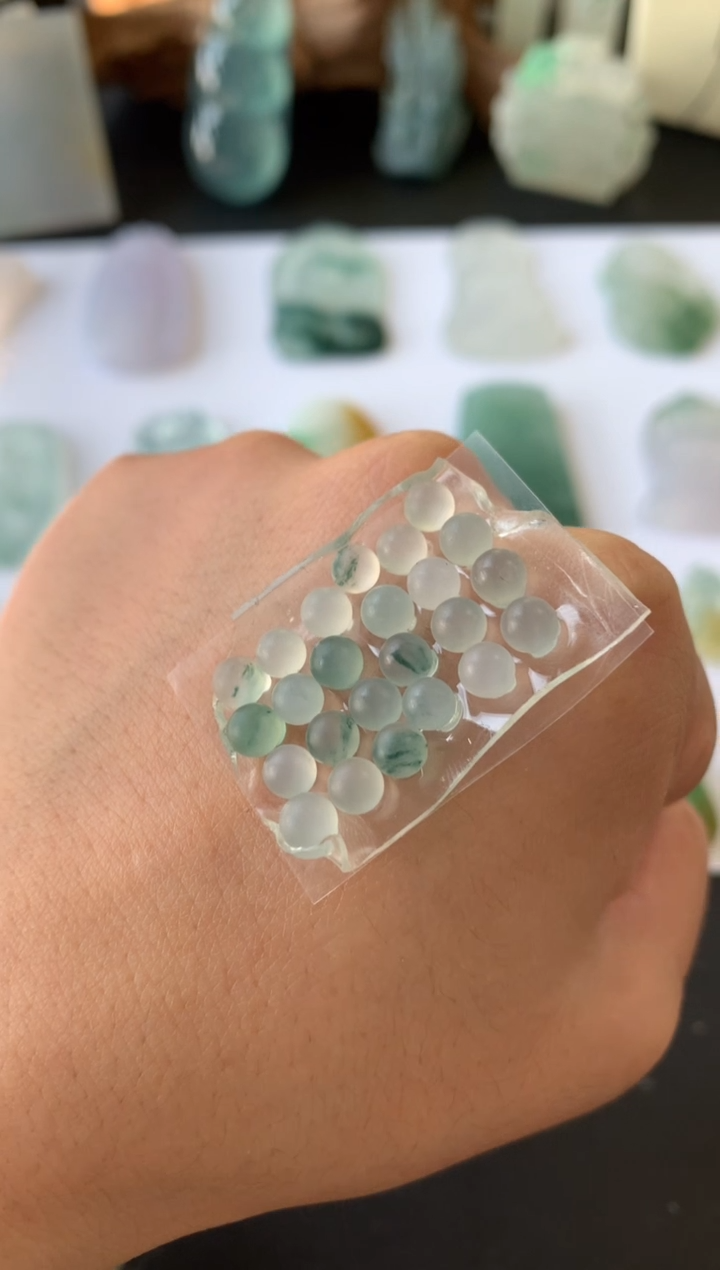 【闪购商品】定制翡翠未镶嵌翡翠