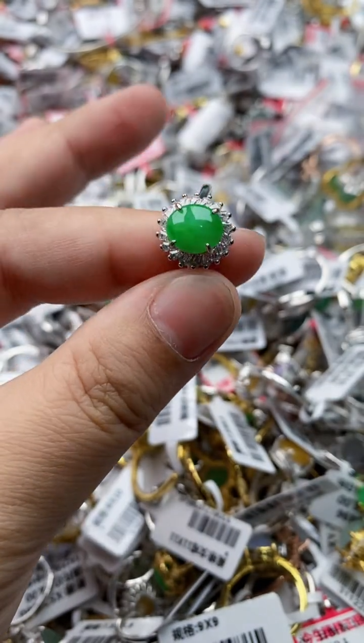 【闪购商品】翡翠戒指银S925镶嵌111111---9