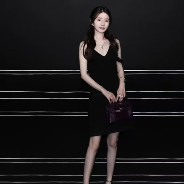 99新 Chanel/香奈儿  Chanel/香奈儿 21P黑色针织背心裙38码