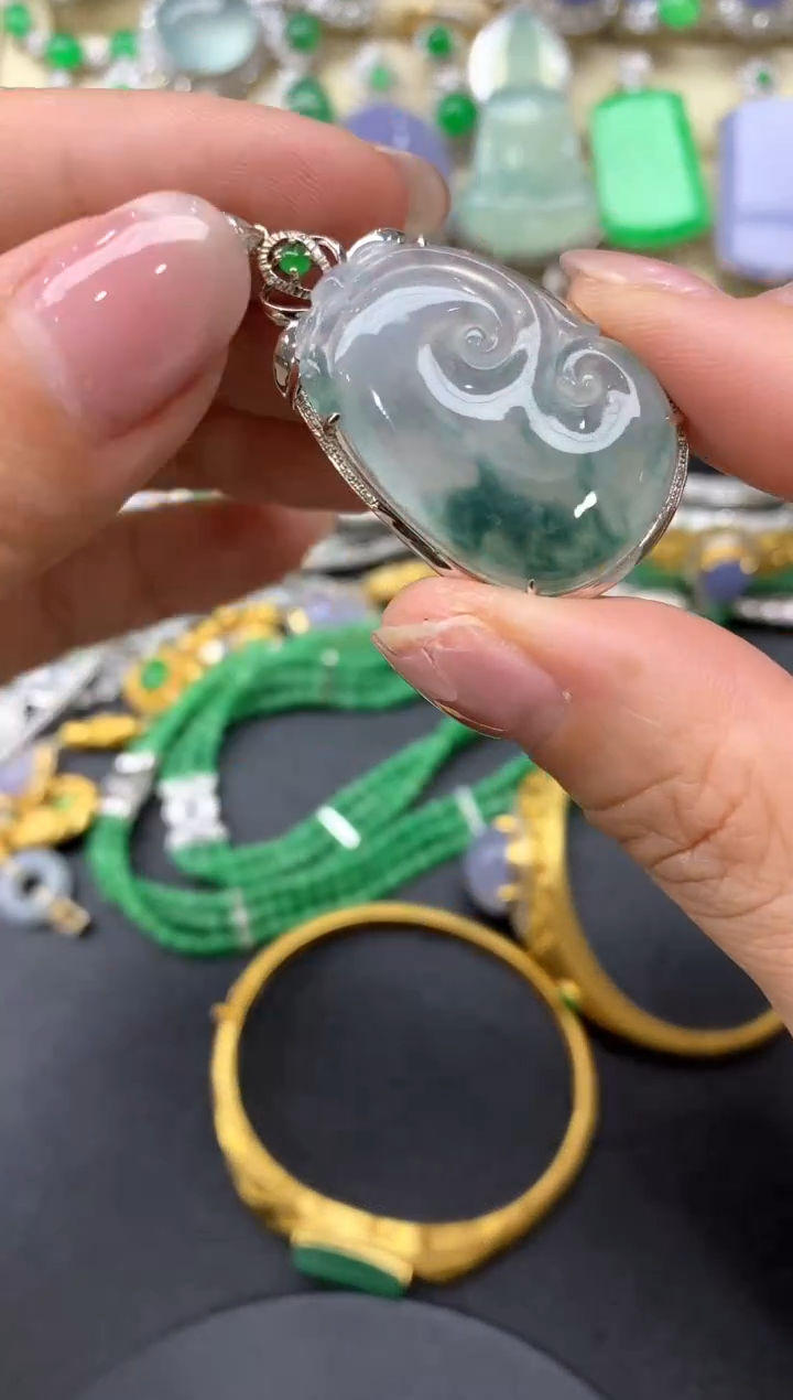 【闪购商品】翡翠颈饰18K金镶嵌278中国好珍宝