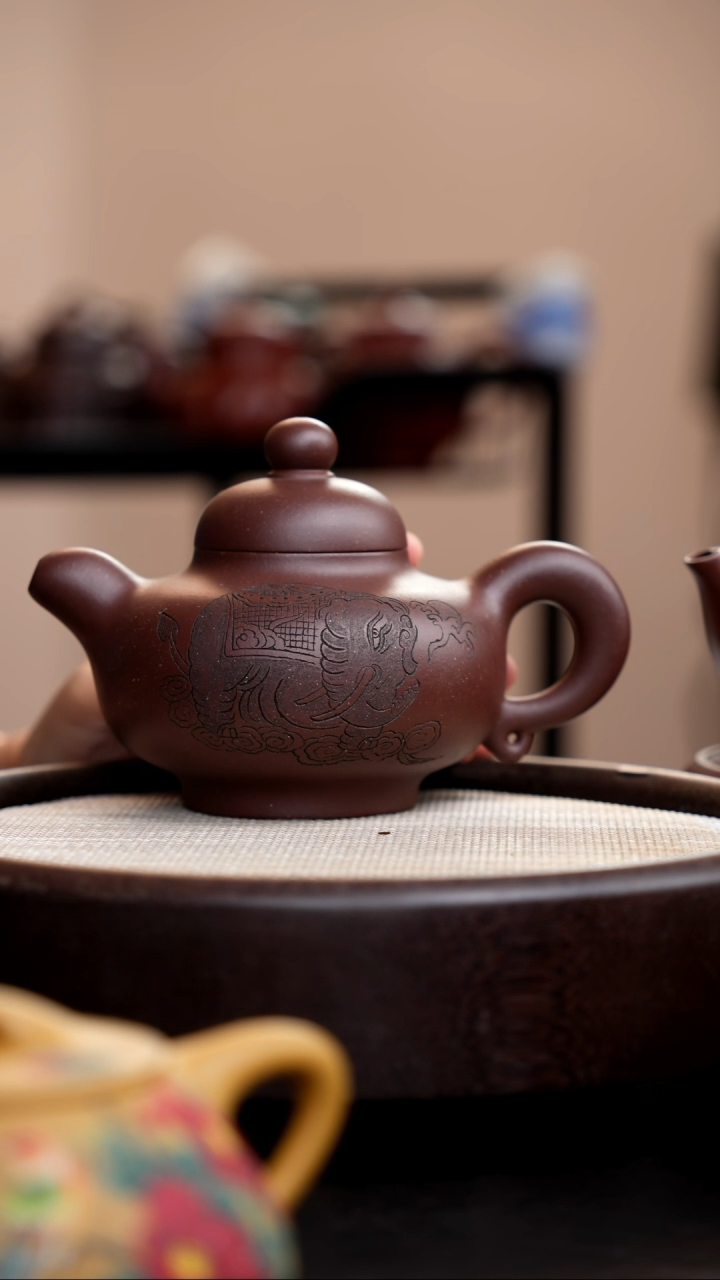 茶壶紫砂紫玉金砂大红华颖