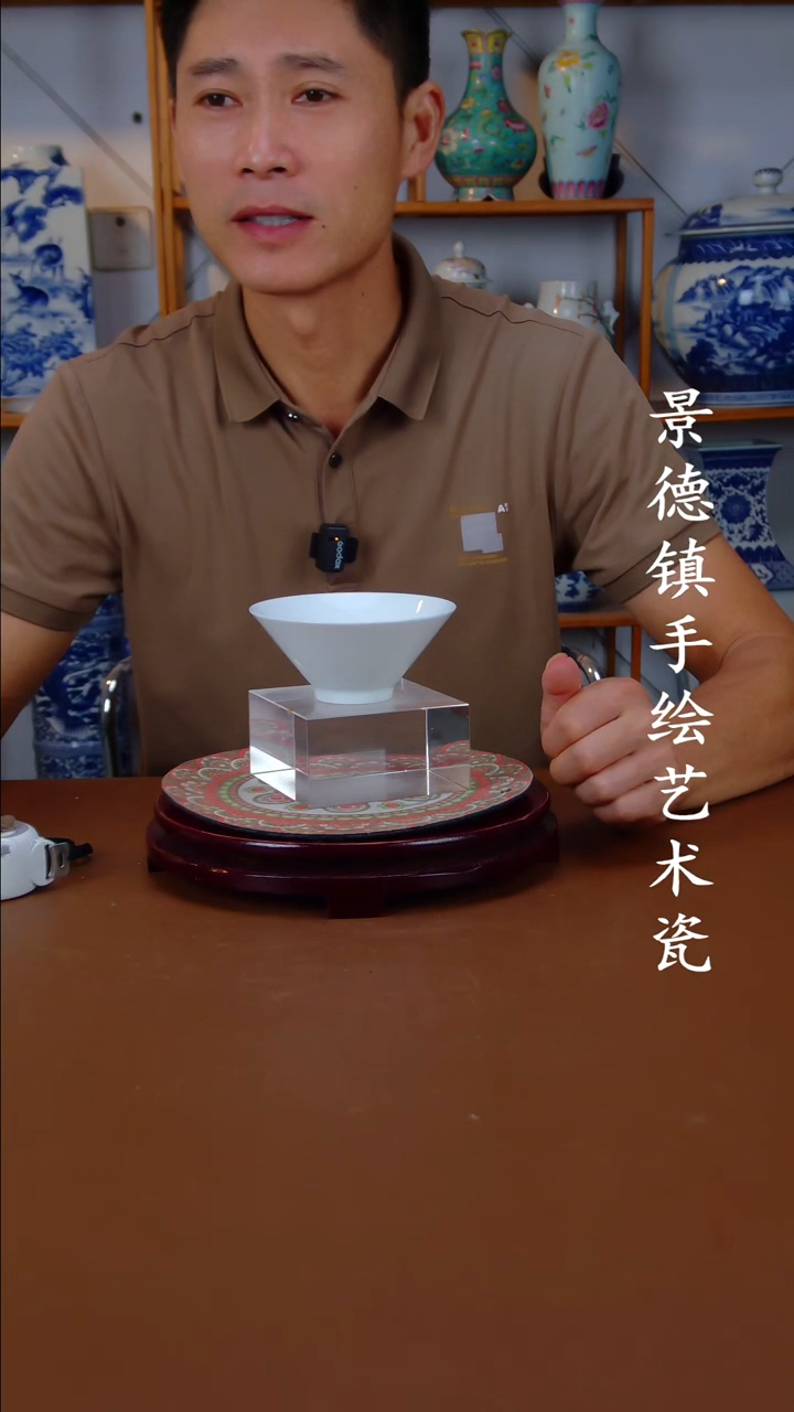 现代景德镇手工手绘陶瓷摆件2