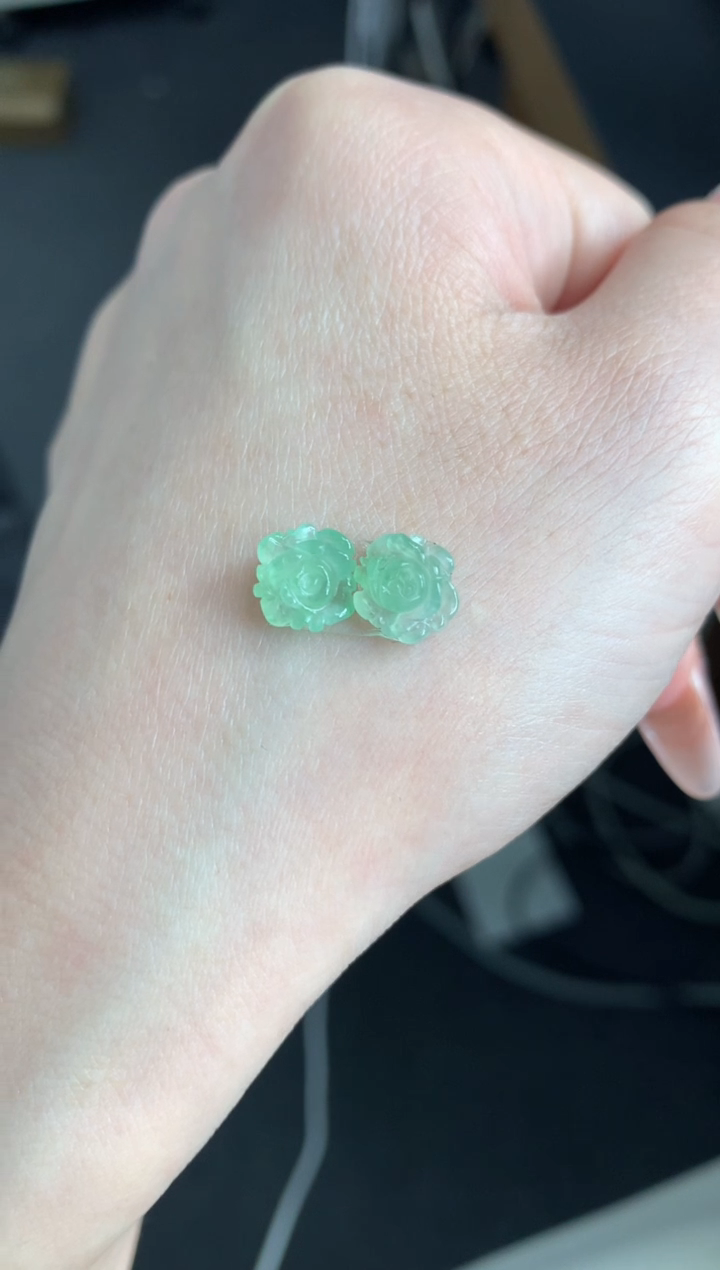 【闪购商品】定制翡翠未镶嵌一对