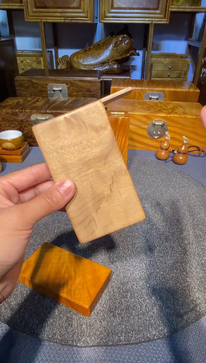 【闪购商品】金丝楠木艺小叶桢楠 细只烟盒