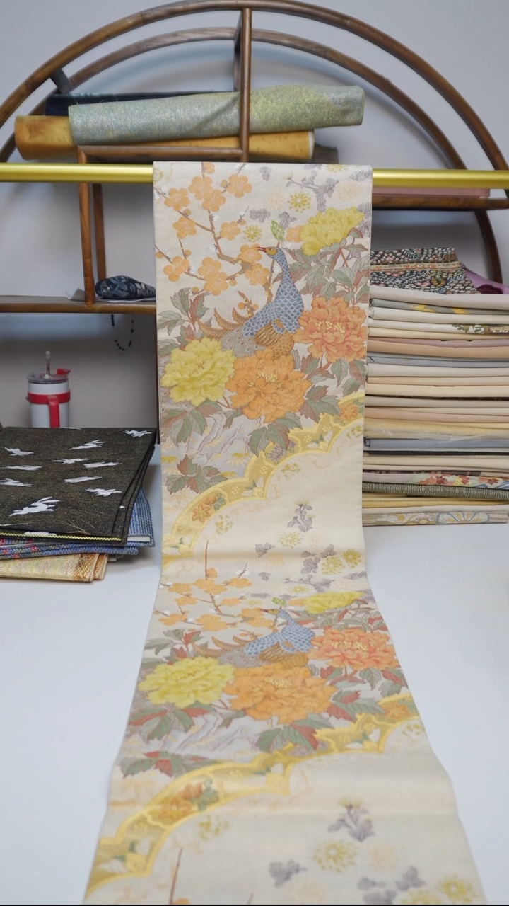 织绣117 缀织 孔雀花卉