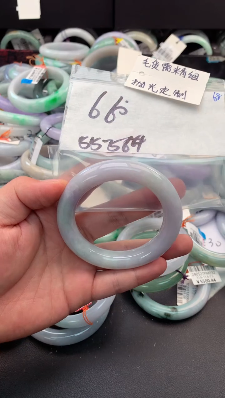 【闪购商品】定制翡翠未镶嵌毛货需精细抛光+多人