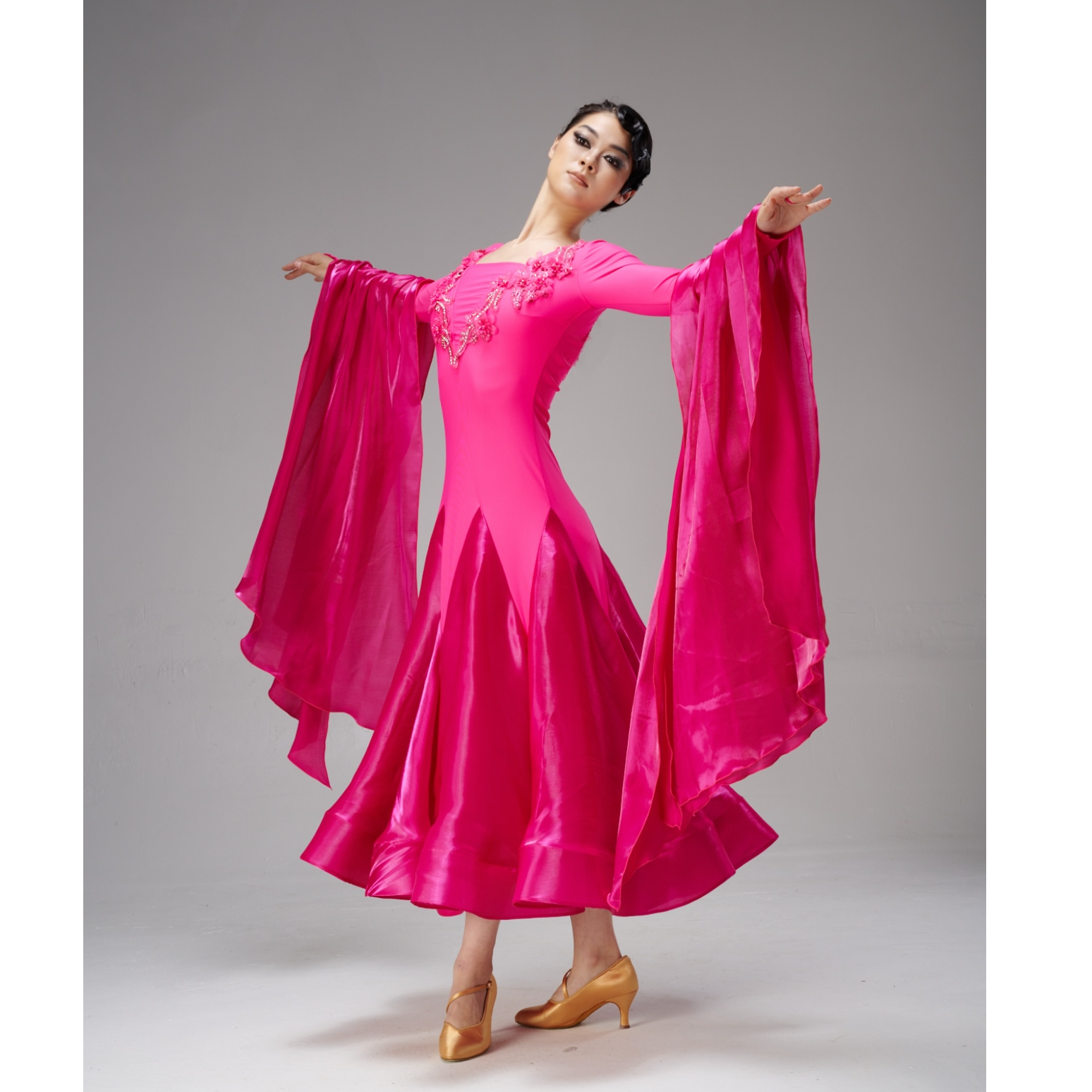 薇拉舞服重工玫红色仿奥钻修身摩登舞表演服新款性感高档LY0010