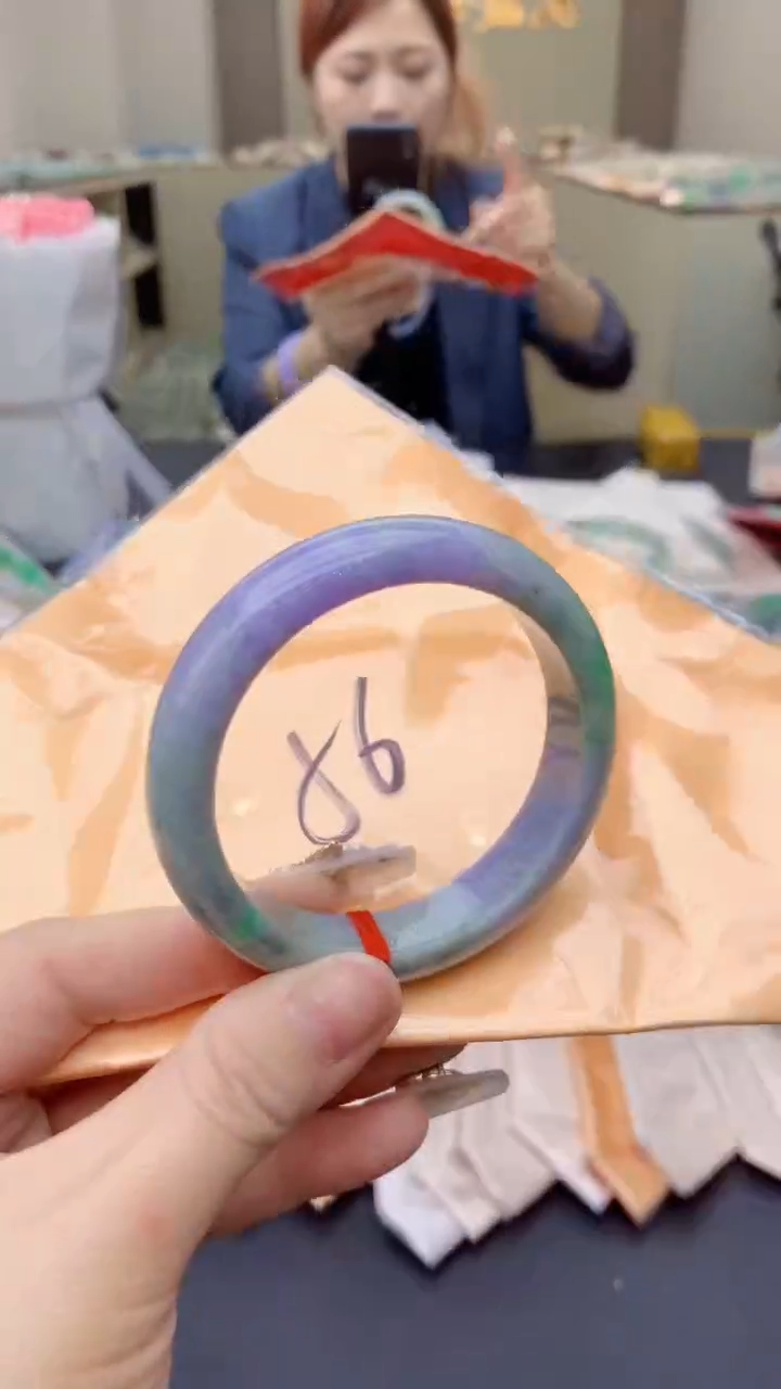 【闪购商品】翡翠手镯未镶嵌0364364218