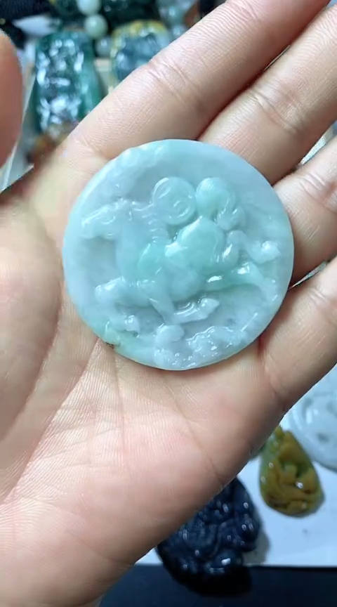 【闪购商品】翡翠颈饰未镶嵌翡翠