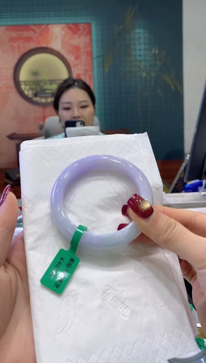 【闪购商品】翡翠手镯未镶嵌多人09903