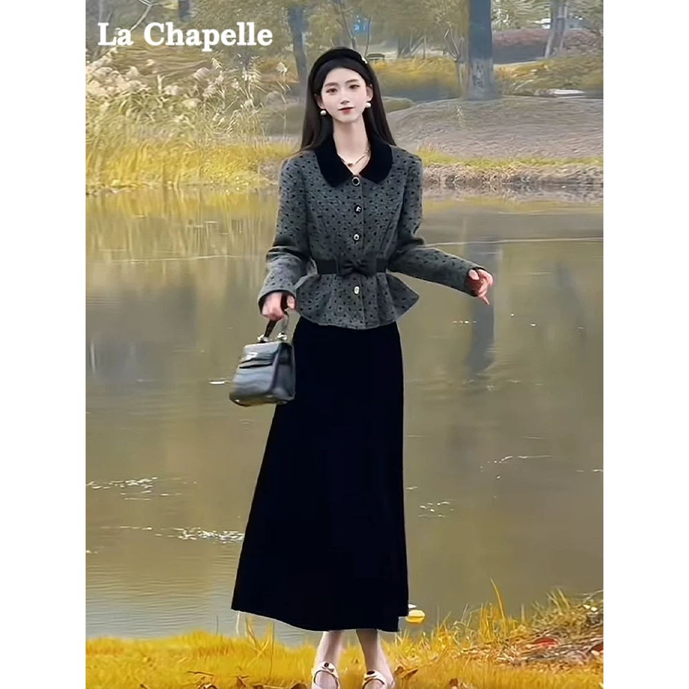 小香风套装裙女2025秋冬新款气质波点蝴蝶结修身上衣半裙A510285