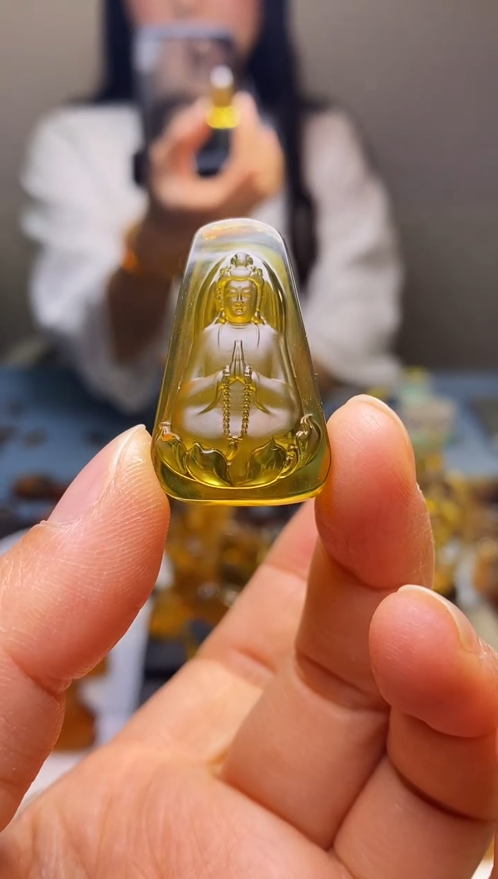 【闪购商品】琥珀颈饰未镶嵌SN11-9（观音）净水金兰