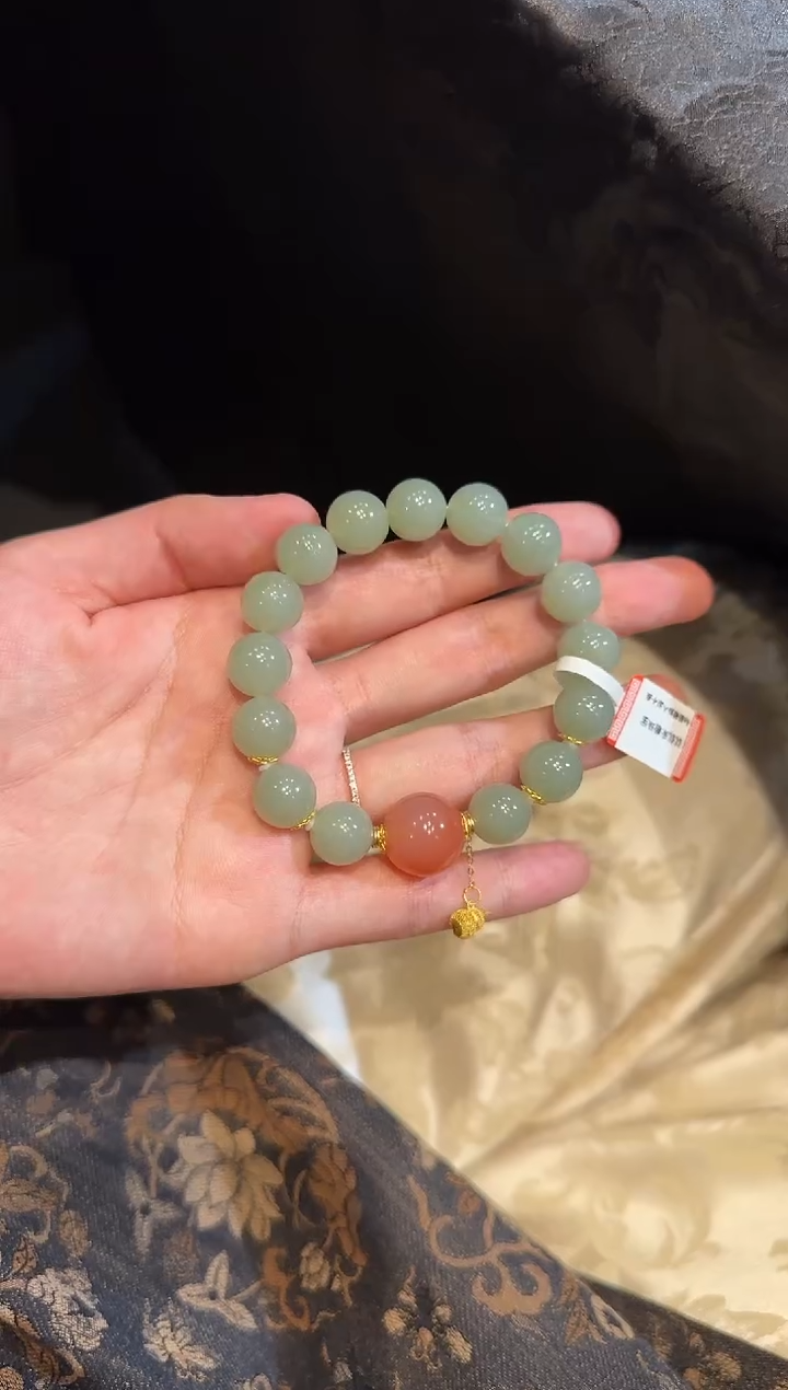 【闪购商品】和田玉手串18K金镶嵌022