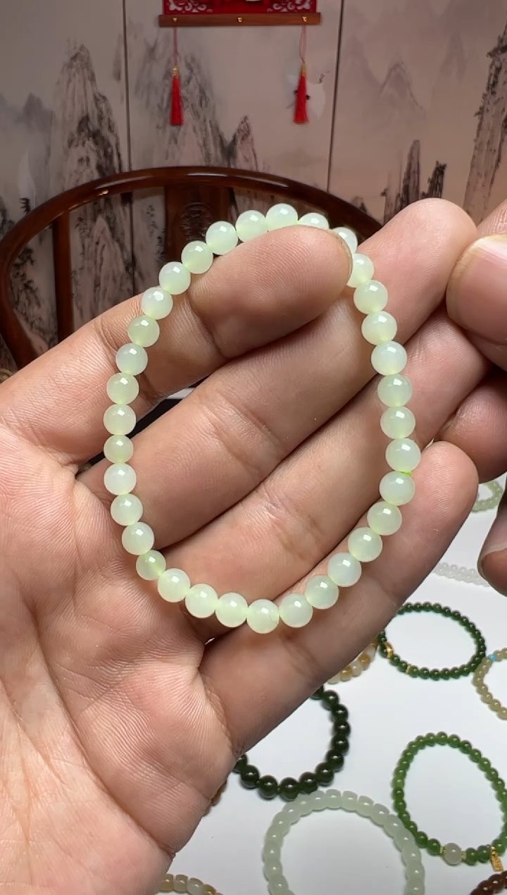 【闪购商品】和田玉手链未镶嵌5.5mm