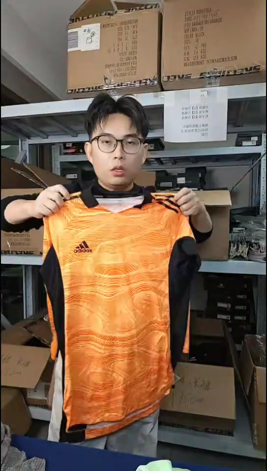短袖断码孤品清仓   编号F46  尺码170CM