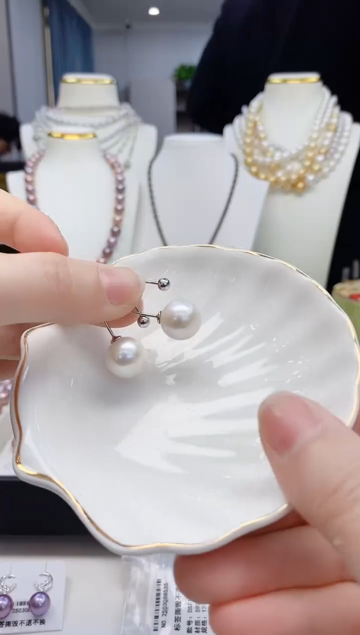 【闪购商品】淡水珍珠耳饰银S925镶嵌淡水耳钉
