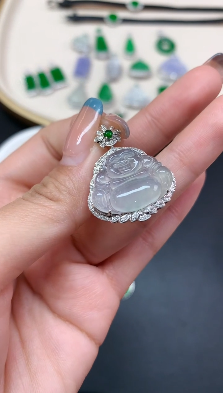 【闪购商品】翡翠吊坠(不含链)18K金镶嵌吊坠A188|3999