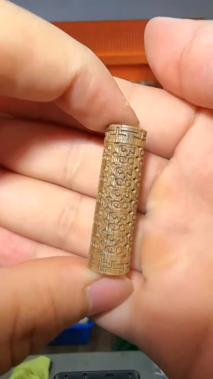 沉香吊坠12号红土天珠多样性发一