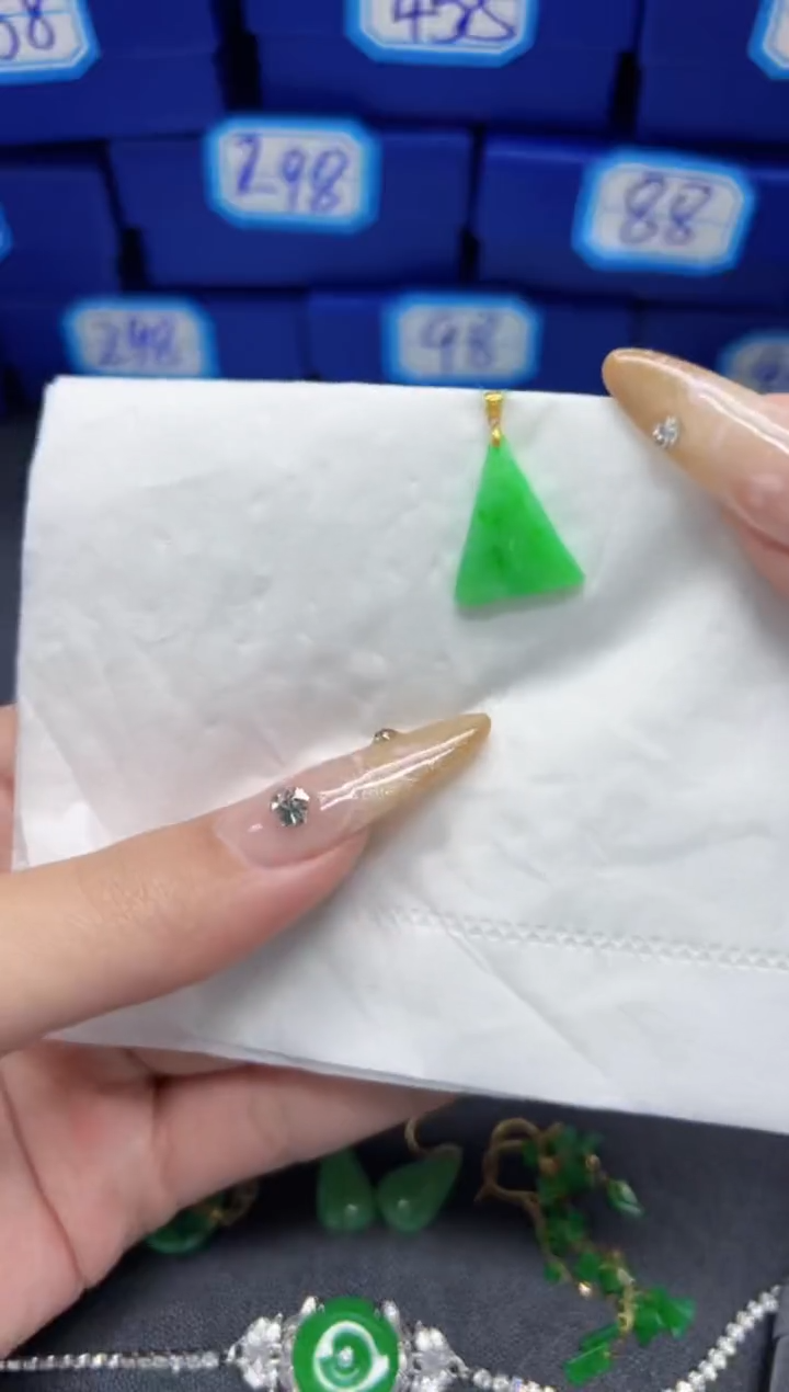 【闪购商品】翡翠颈饰18K金镶嵌Y缅料A货/支持复检/一件