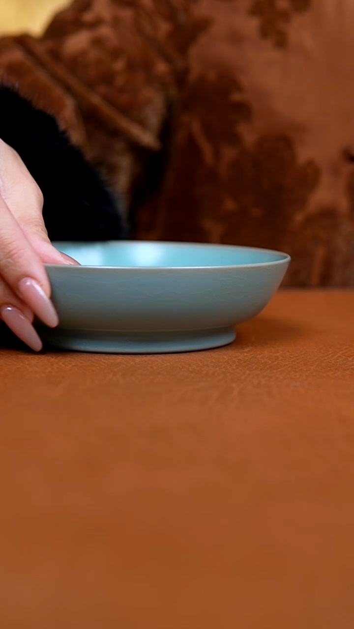 盘仿古天青纯手工圆洗盘瑕