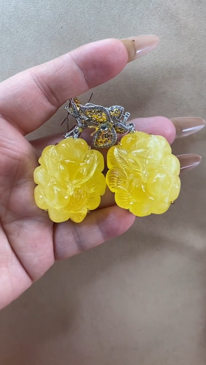 【闪购商品】银S925镶嵌琥珀耳饰耳环
