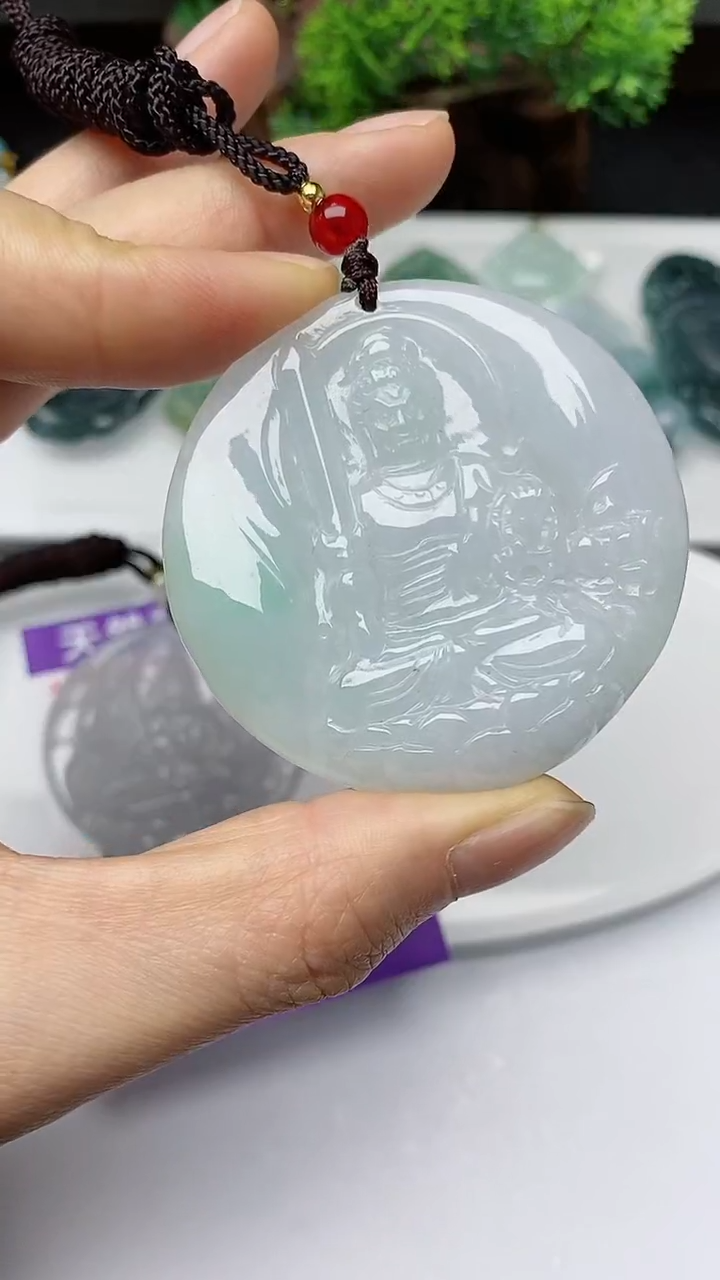 【闪购商品】翡翠颈饰未镶嵌