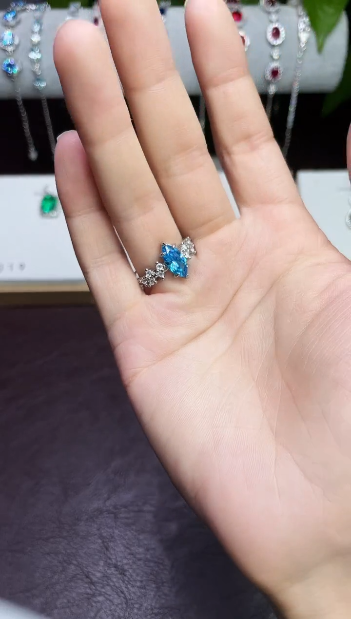 合金合成钻石海蓝马眼戒指