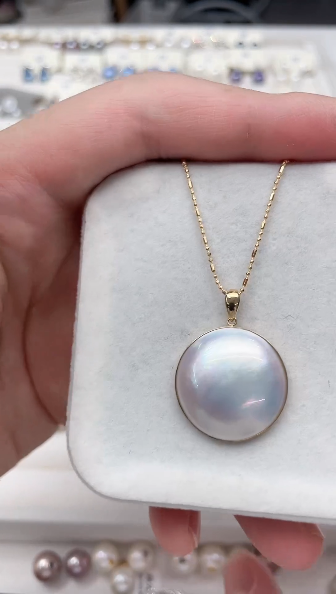 【闪购商品】拼合珍珠（马贝珠）吊坠(赠链)18K金镶嵌项链