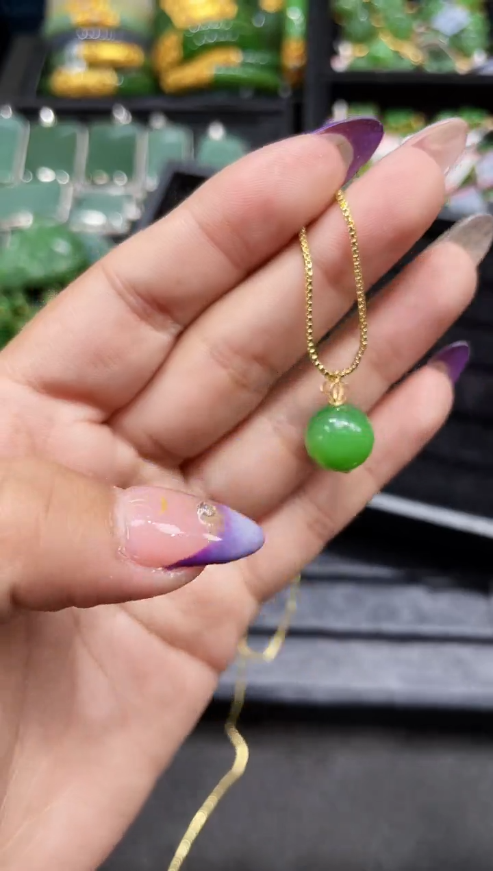 【闪购商品】和田玉吊坠18K金镶嵌多样性发一