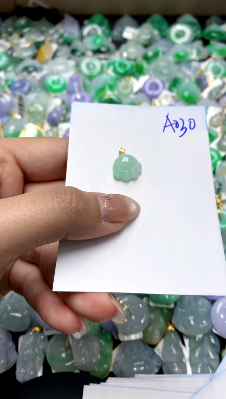 【闪购商品】翡翠颈饰18K金镶嵌1111111111111111