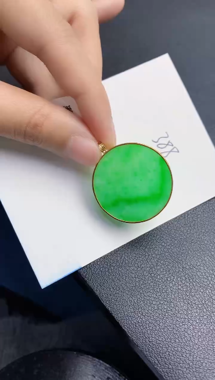 【闪购商品】翡翠颈饰18K金镶嵌000000000