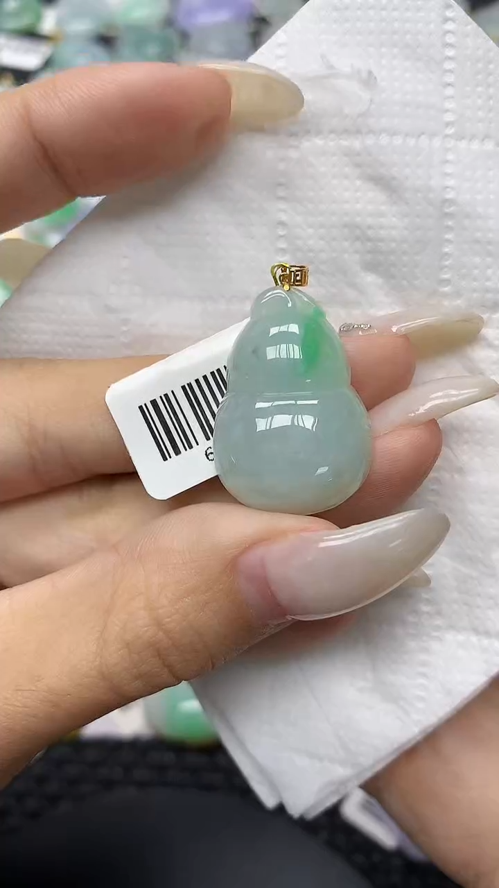 颈饰18K金镶嵌翡翠11111111111