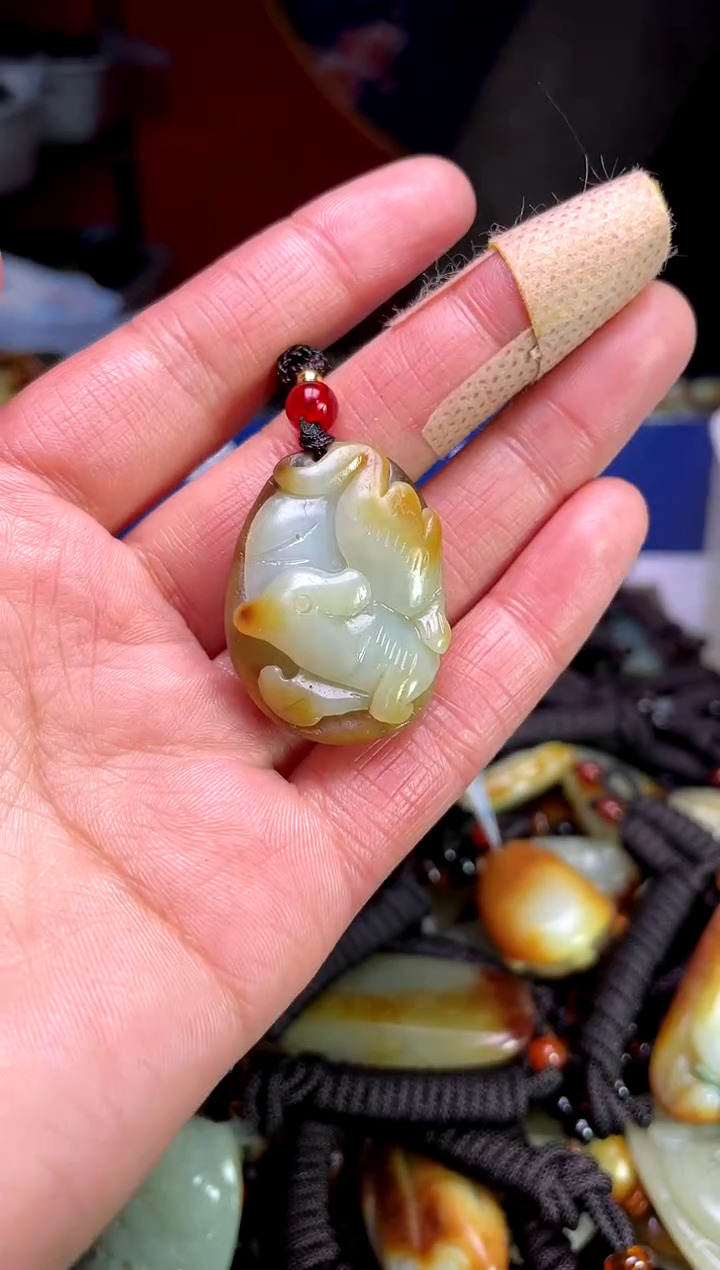 【闪购商品】和田玉颈饰未镶嵌213