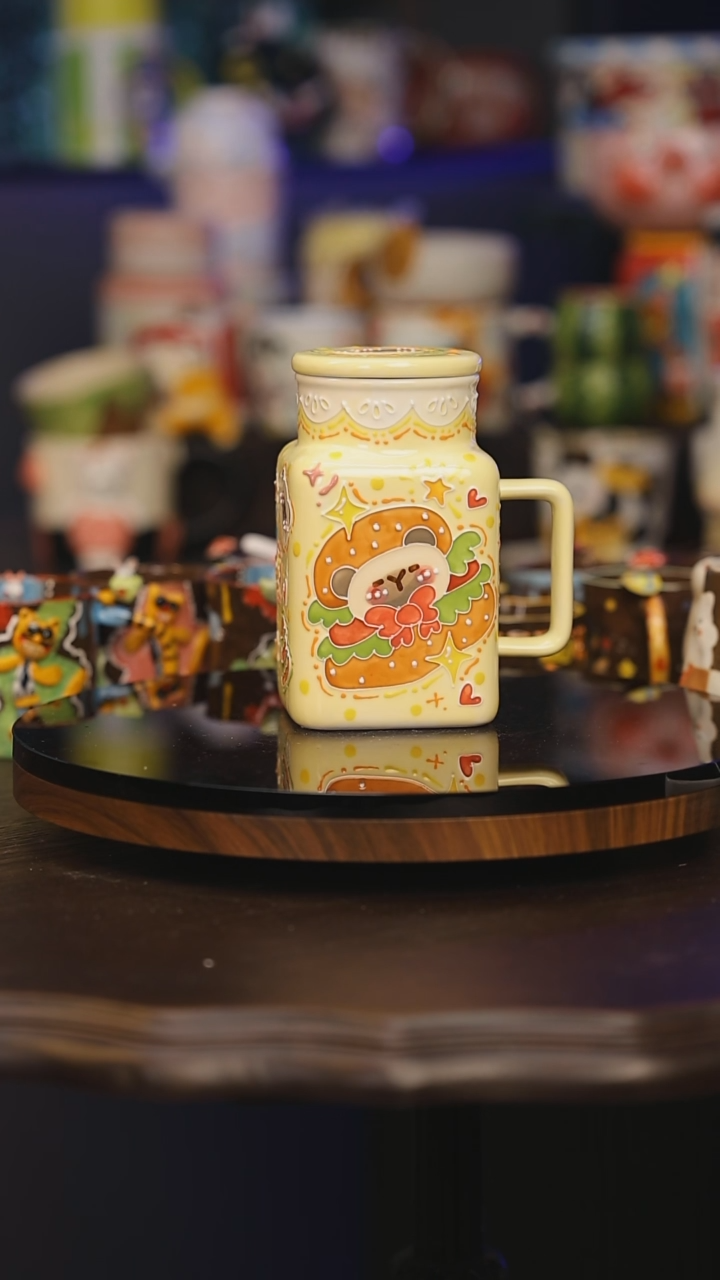 【闪购商品】摆件景德镇釉下彩绘设计师款式陶瓷