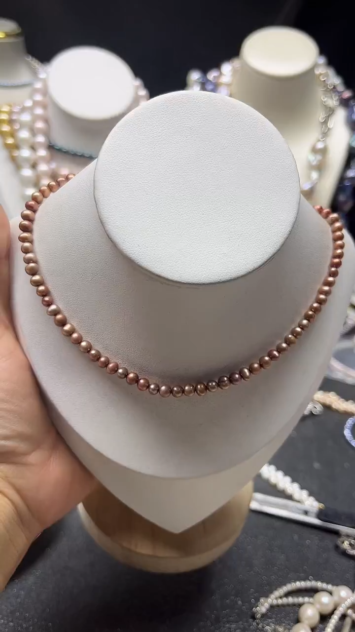 颈饰未镶嵌淡水珍珠多人