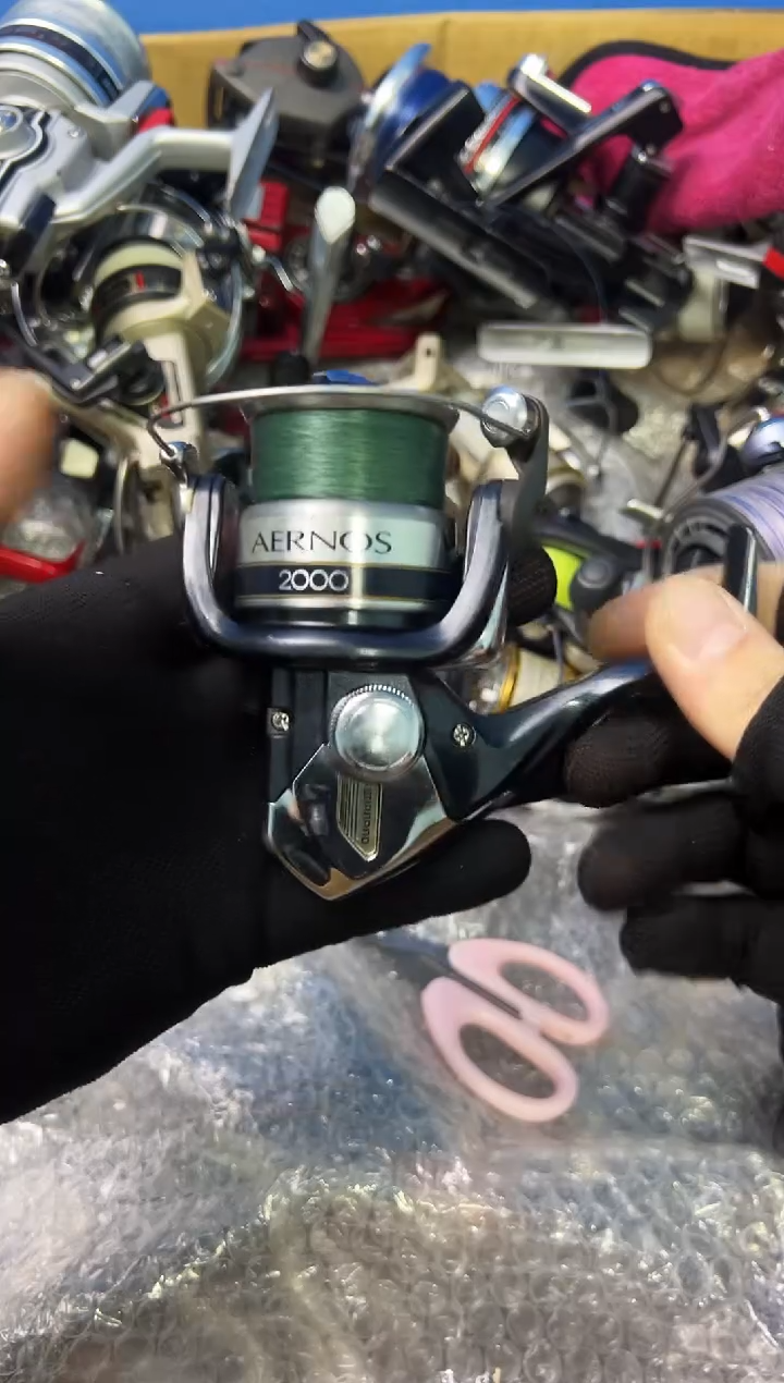 钓**徒微瑕钓鱼轮，直播间讲解为准，看清楚再拍，如有拆卸不退换